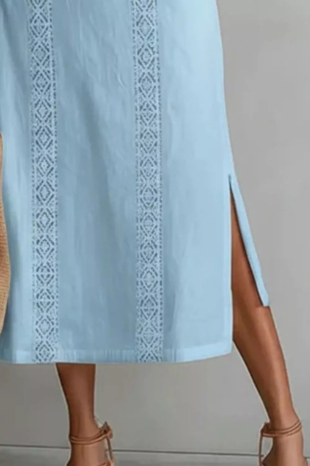 Pocket Maxi Dress for Women – Light Blue Sleeveless Fit – Chaotic Fashion