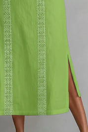 Pocket Maxi Dress – Relaxed Fit in White – Chaotic Fashion