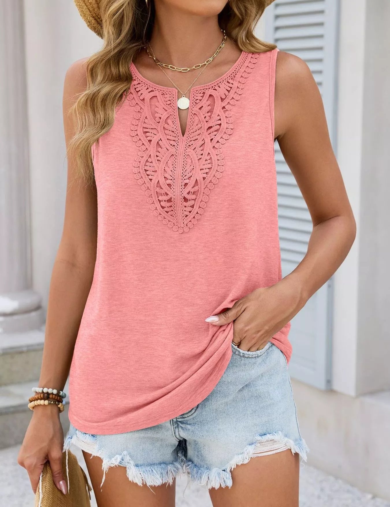 Burgundy Ribbed Tank – Delicate Lace Trim – Chaotic Fashion