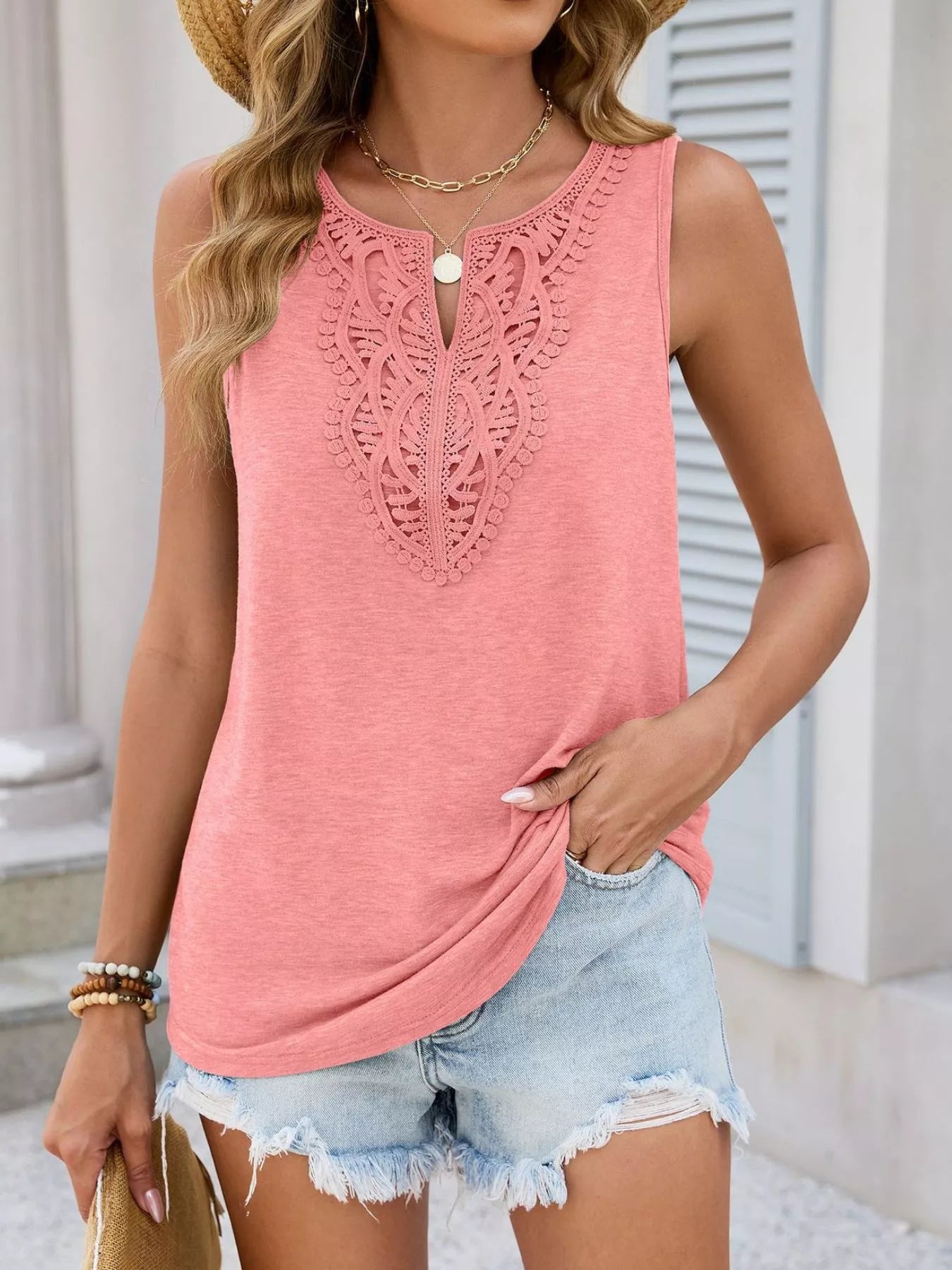 Burgundy Ribbed Tank – Delicate Lace Trim – Chaotic Fashion