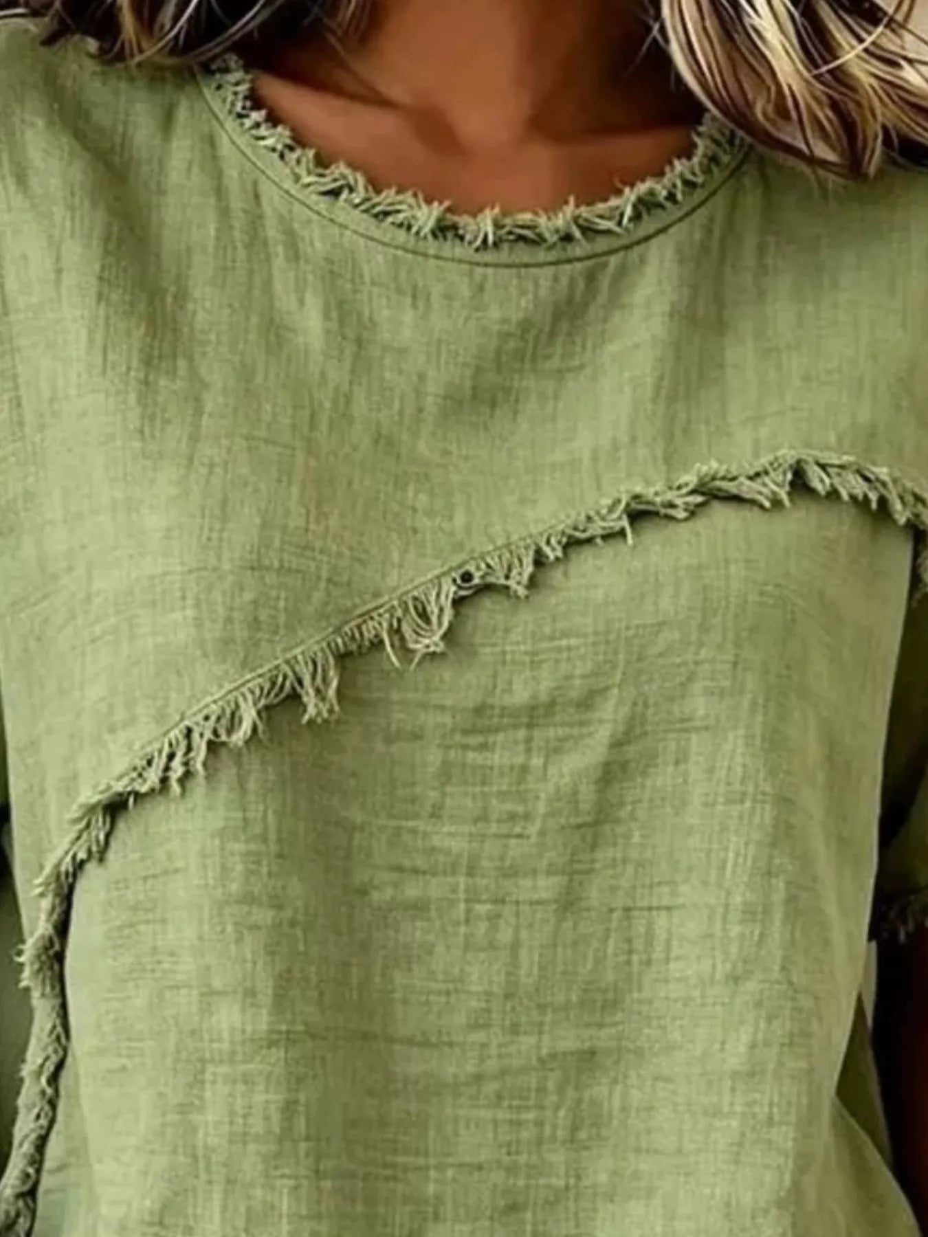Short Sleeve Blouse – Frayed Hemline in Green – Chaotic Fashion