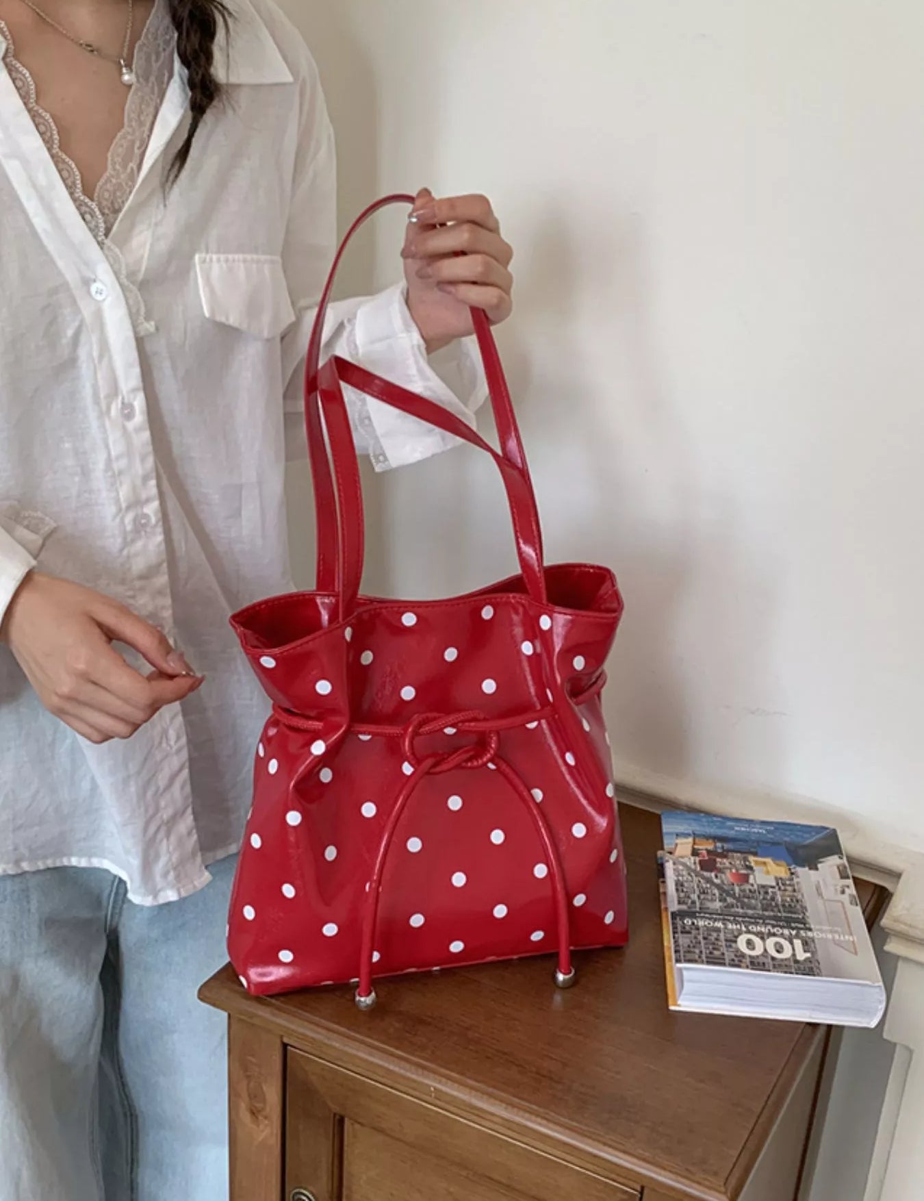 Women's Medium shoulder bag in vegan leather, polka dot detail, red
