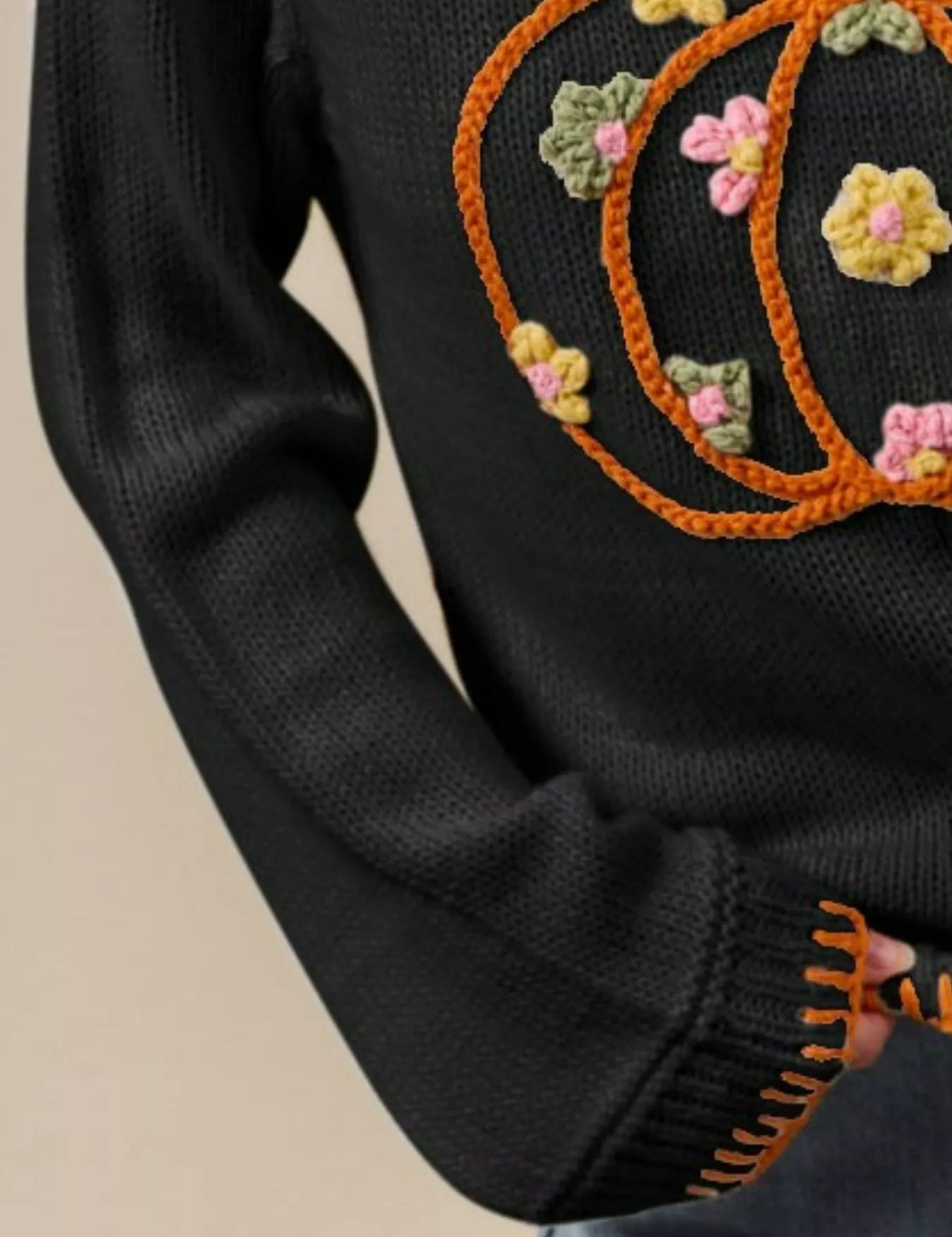 Pumpkin Floral Sweater – Cozy Holiday Knit in Black – Chaotic Fashion