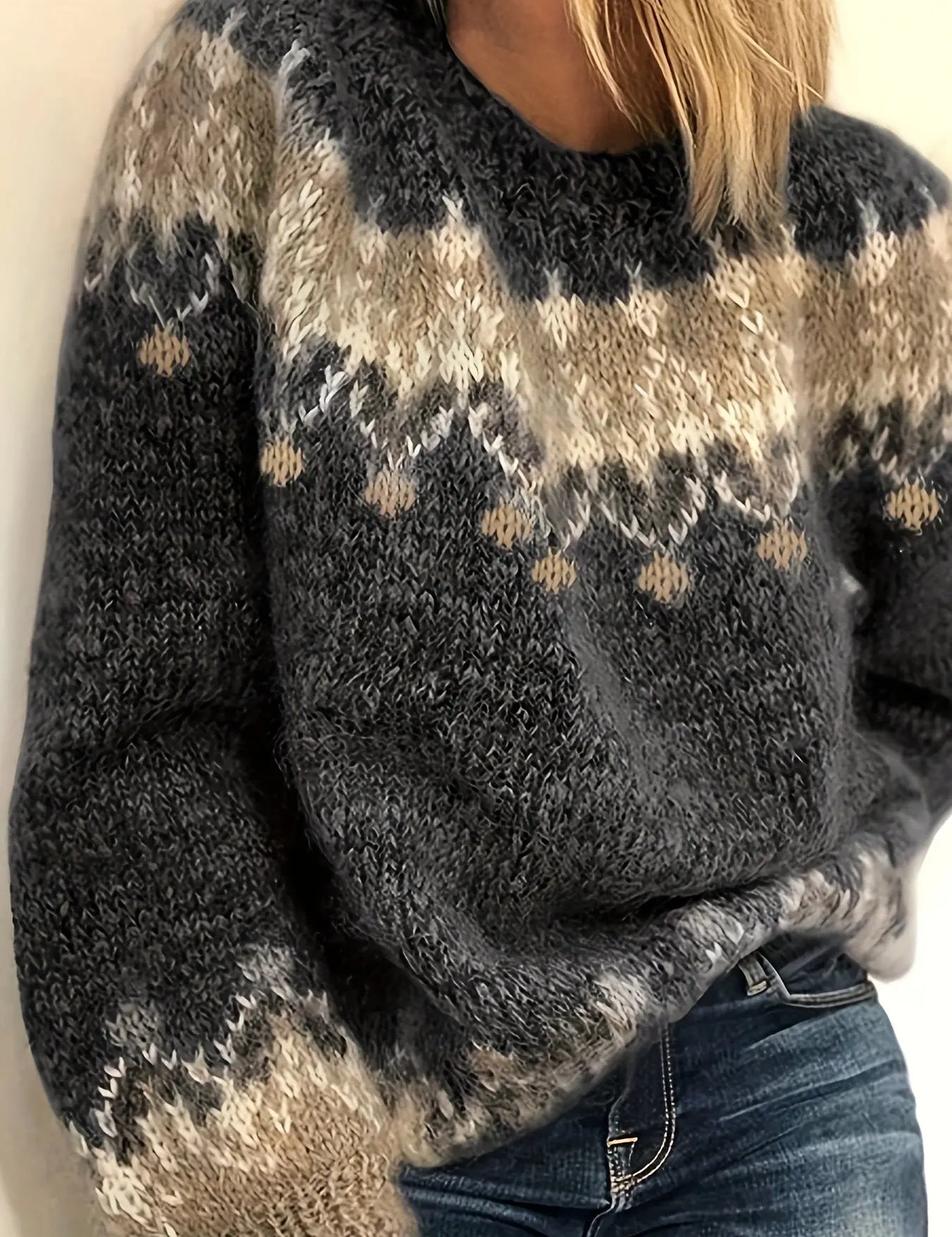 Women’s Geometric Cable Knit Sweater – Cream Polyester –  Round Neck Pullover for Fall & Winter Chaotic Fashion