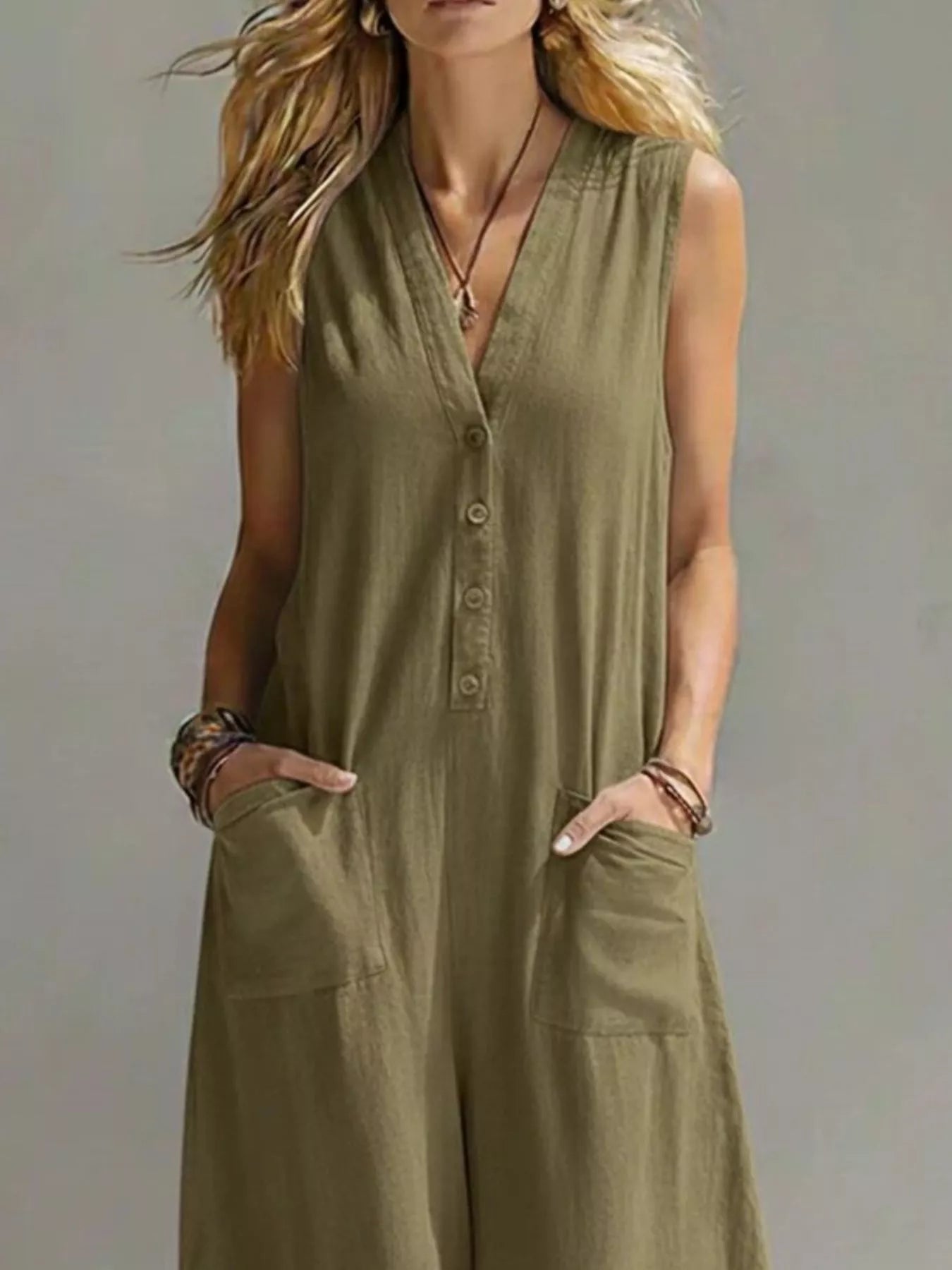 Womens Jumpsuit – V-Neck Sleeveless in Red – Chaotic Fashion