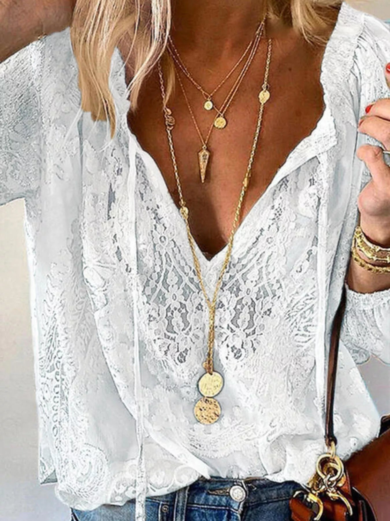 Lace Blouse – Tie-Neck Detail in White – Chaotic Fashion