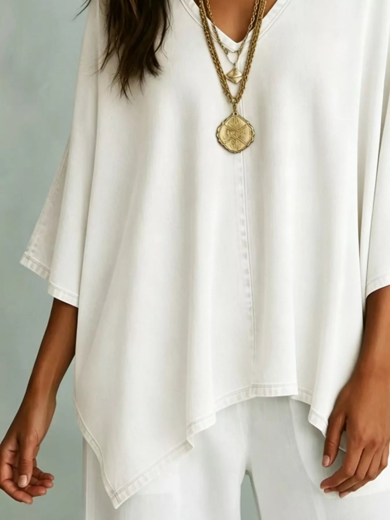 Flowy Batwing Tee – Light Green Colorway – Chaotic Fashion
