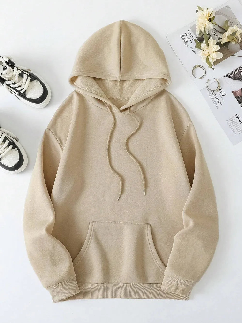 Casual Graphic Hoodie – Dark Brown Everyday Style – Chaotic Fashion