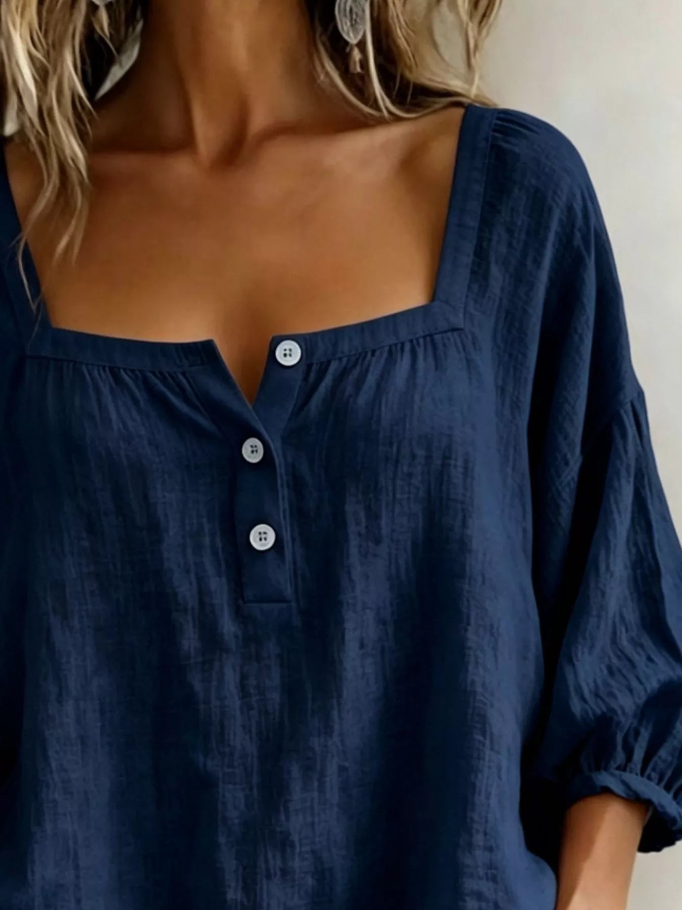 Women's blouse, square neck