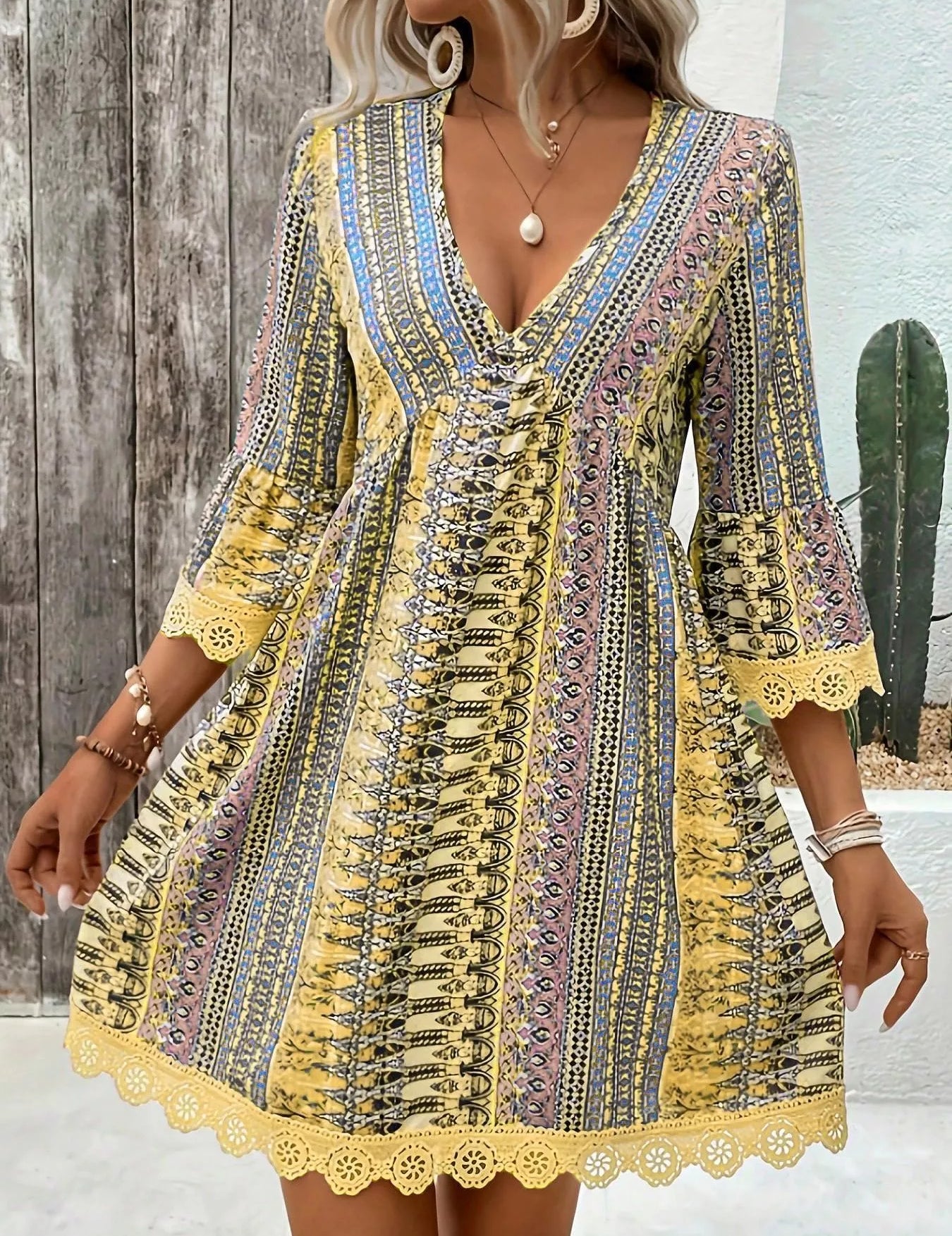 Women's midi dress in printed, v-neck