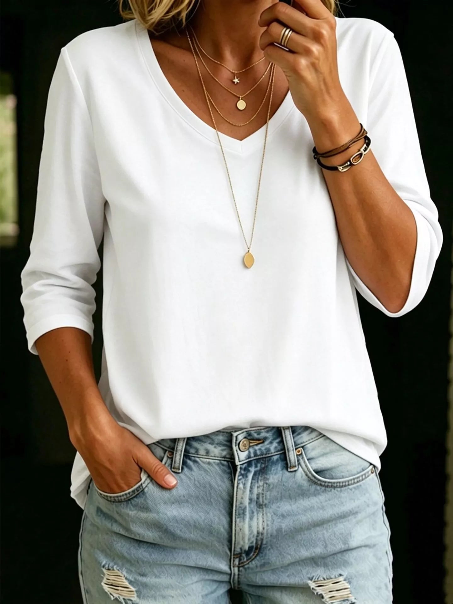Women's V-Neck 3/4 Sleeve Tee Plus Size – Raw Hem – Chaotic Fashion