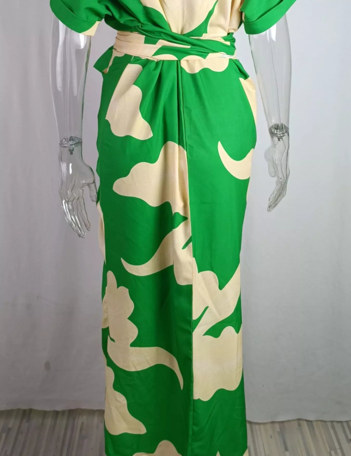 Women's midi dress, short sleeve