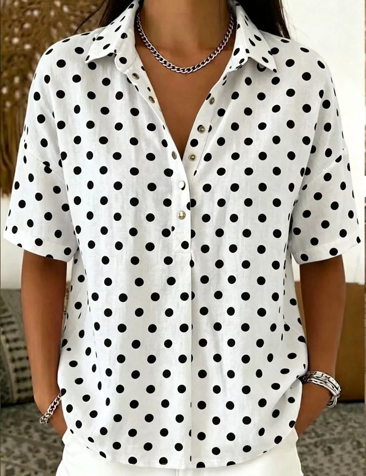 Short Sleeve Polka Dot Shirt – Classic Fit in Purple – Chaotic Fashion