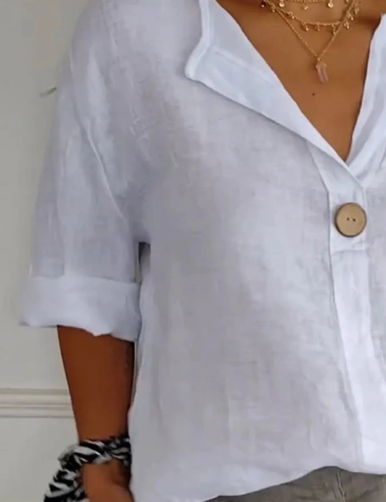 Casual Linen Blouse – Red Notched Neckline – Chaotic Fashion