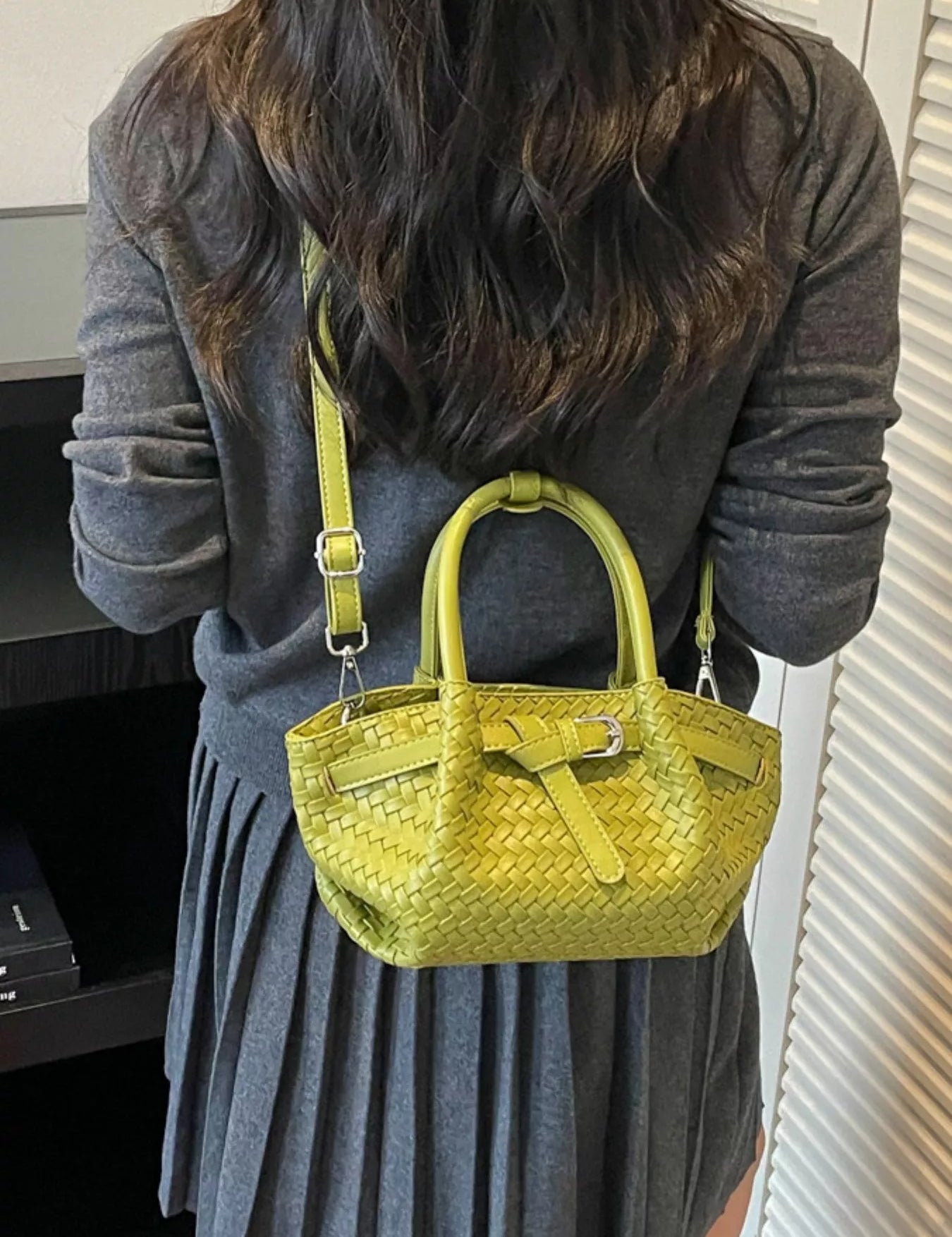 Women's Small crossbody bag in vegan leather, woven detail, green