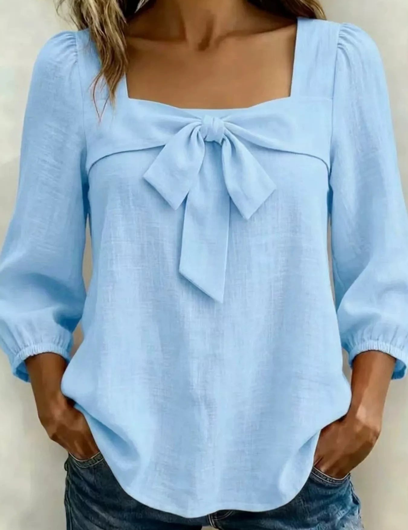 Women's blouse, square neck