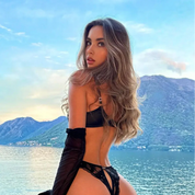 EMBROIDERY PUSH UP BRA LINGERIE SET with GLOVES