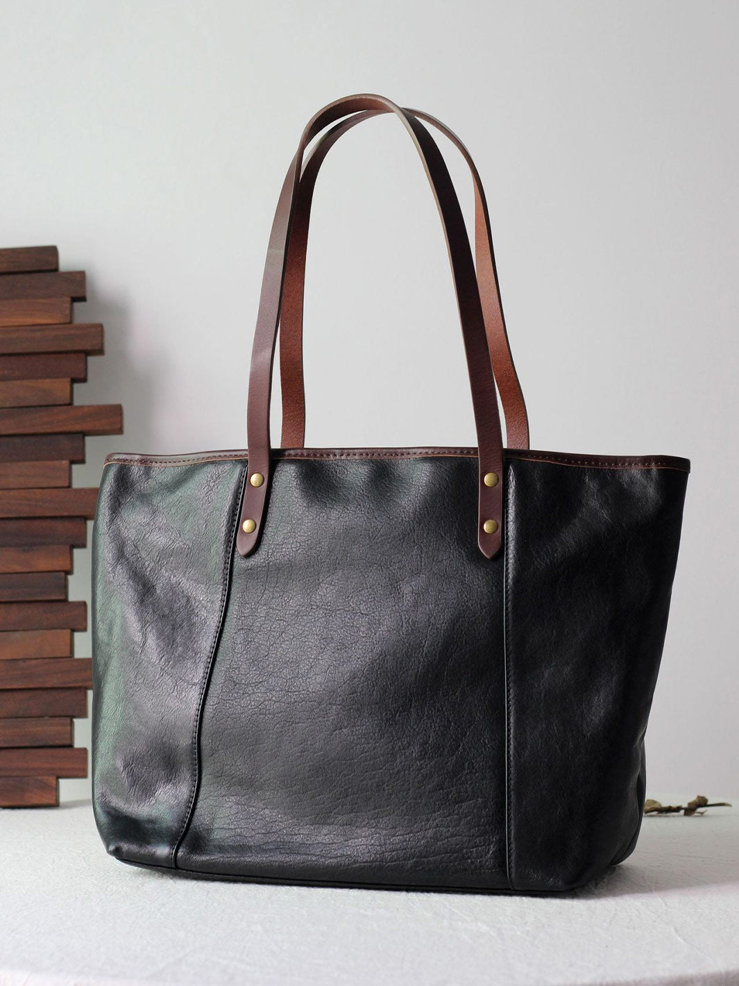 Vegetable Tanned Leather Classic Women Tote Bag