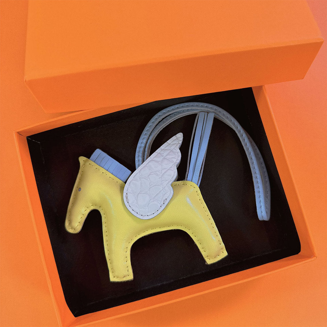 Lambskin Rodeo Horse Charm