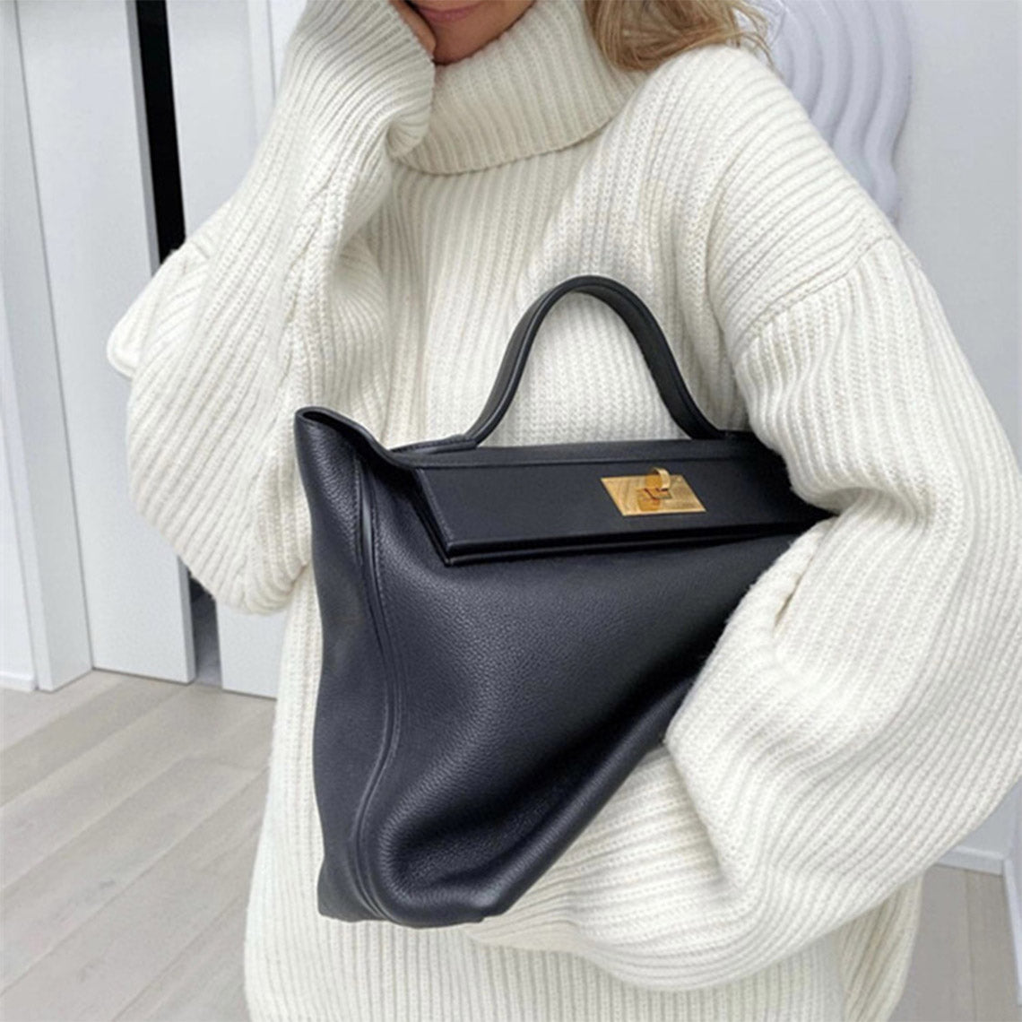 Leather-handbag-14.jpg
