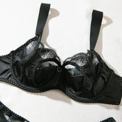 EMBROIDERY PUSH UP BRA LINGERIE SET with GLOVES