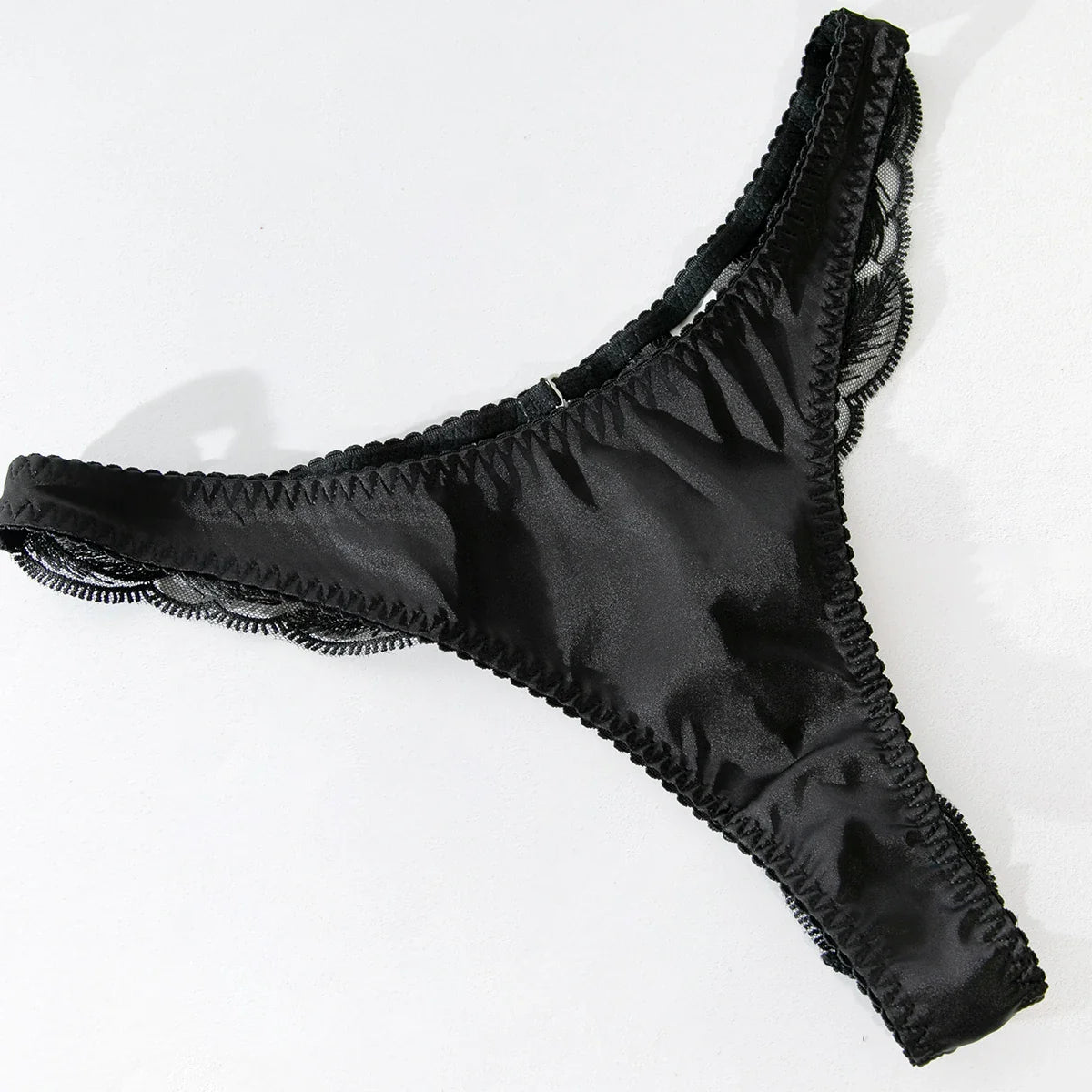 EMBROIDERY PUSH UP BRA LINGERIE SET with GLOVES