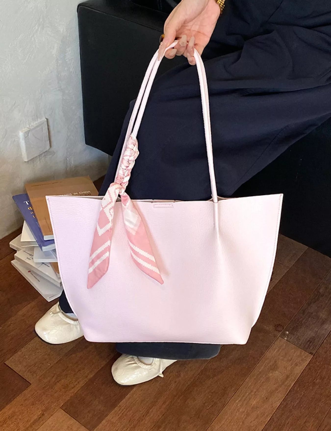 Women's Large tote bag in vegan leather, pink
