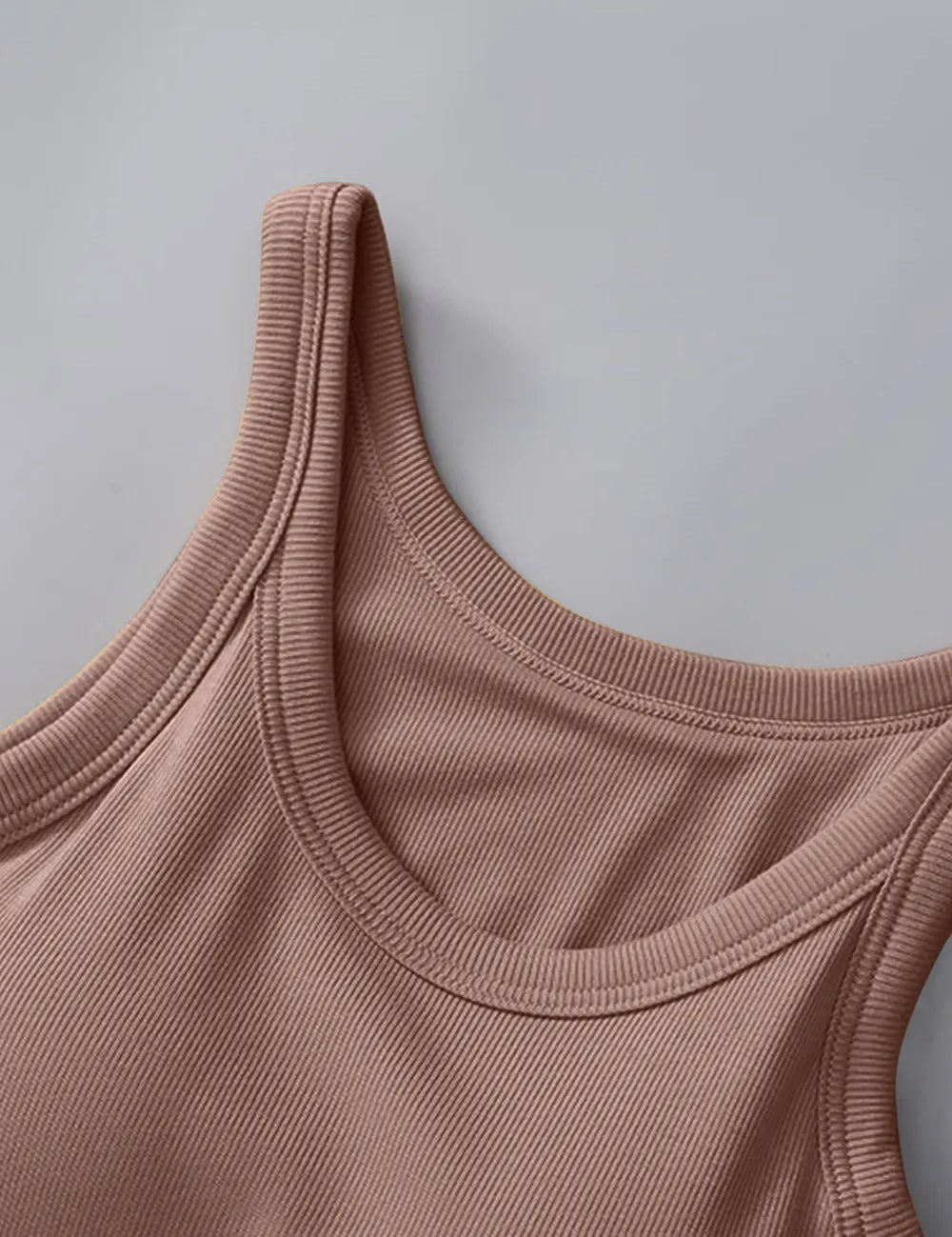 Tank Top with Bra – Khaki Smooth Silhouette – Chaotic Fashion