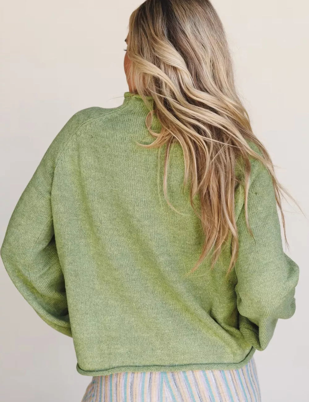Women's sweater, round neck