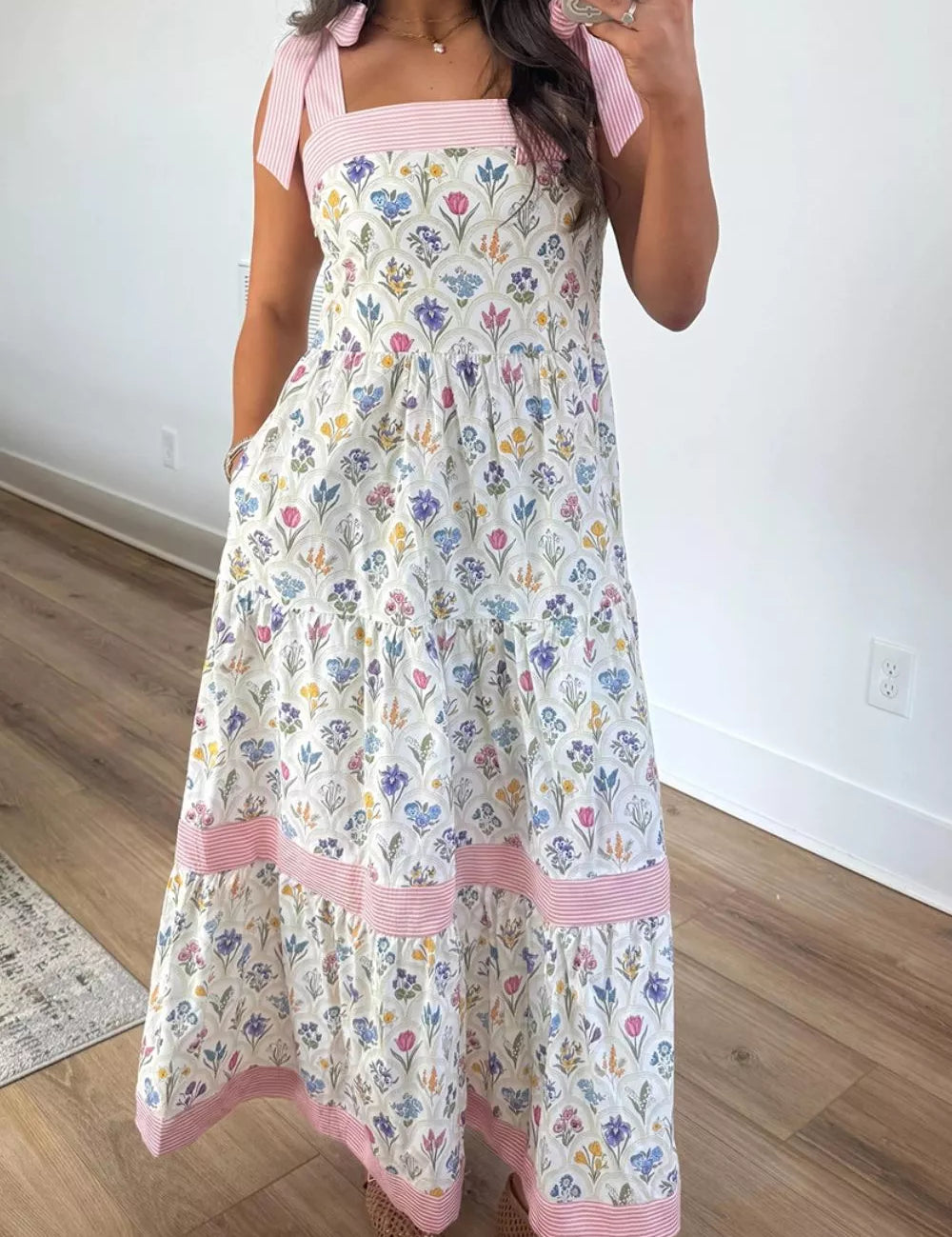 Women's midi dress in floral
