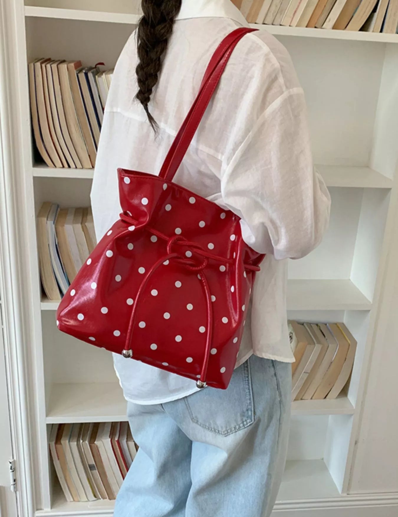 Women's Medium shoulder bag in vegan leather, polka dot detail, red