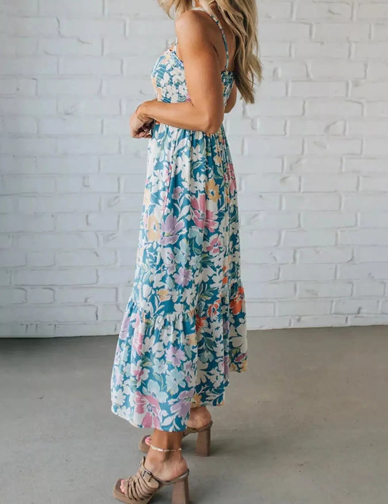 Women's midi dress in floral, square neck