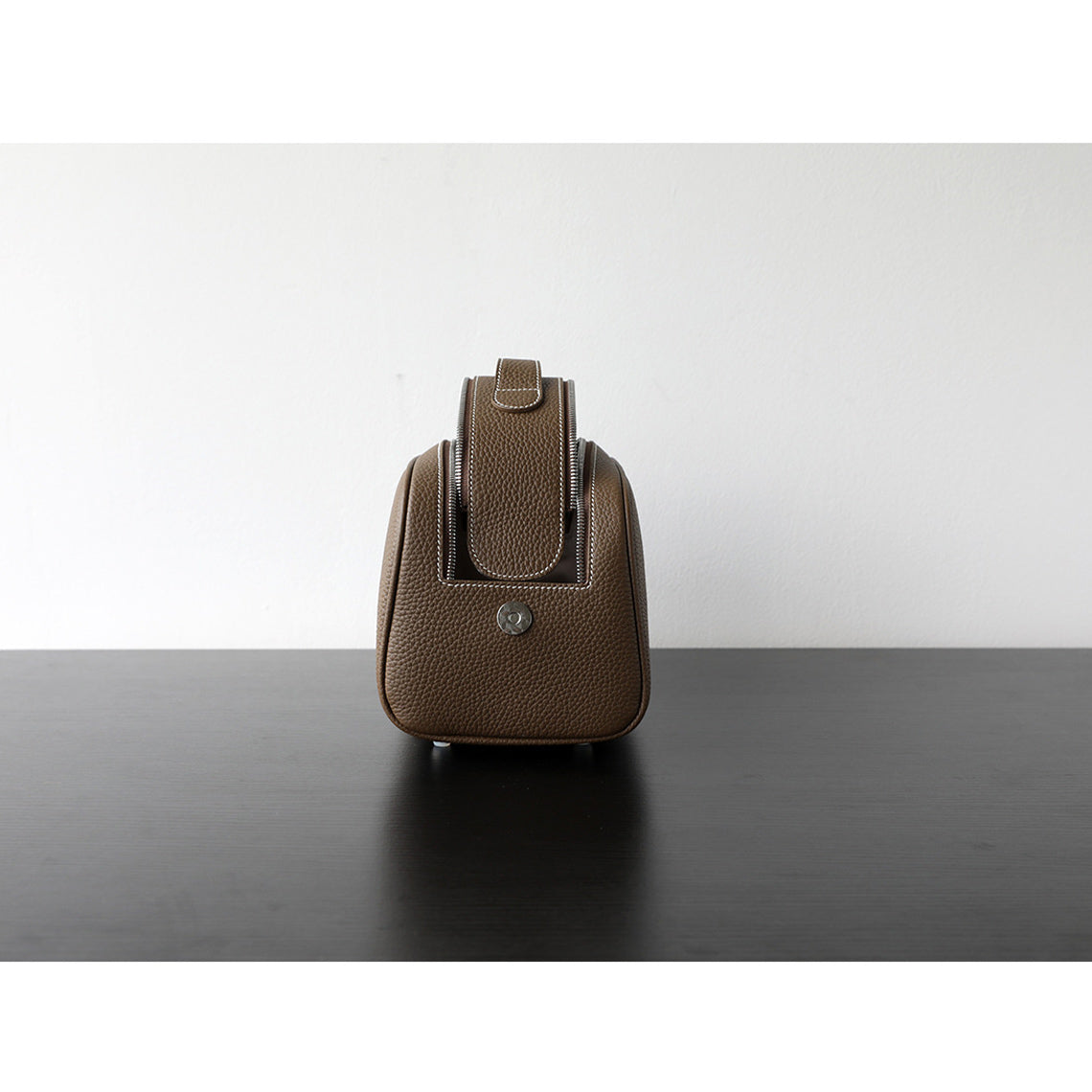 Top Grain Leather Luxury Cosmetic Toiletry Kit Bag